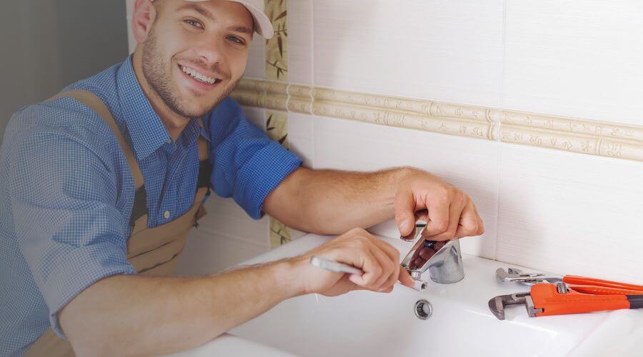 Local annual plumbing maintenance in Golconda, IL